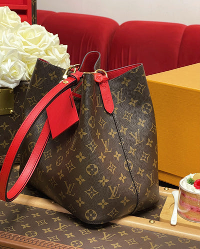Bolso NéoNoé Monogram/Rojo
