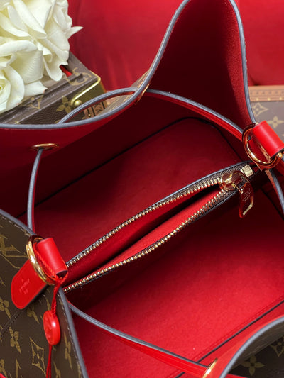 Bolso NéoNoé Monogram/Rojo
