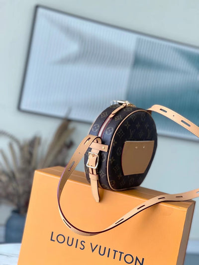 Bolso Boite Chapeau Souple MM