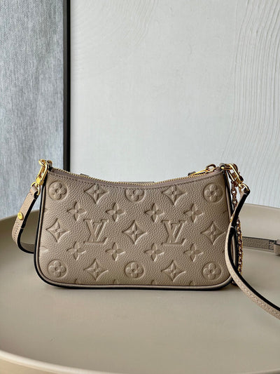 Bolso Easy Pouch On Strap Duna