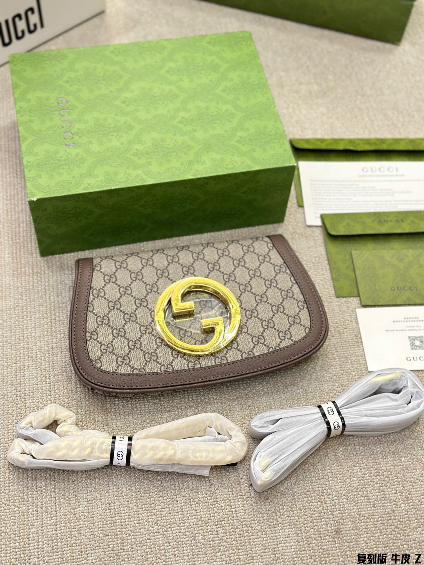 Bolso de hombro GG Blondie pequeño Marrón