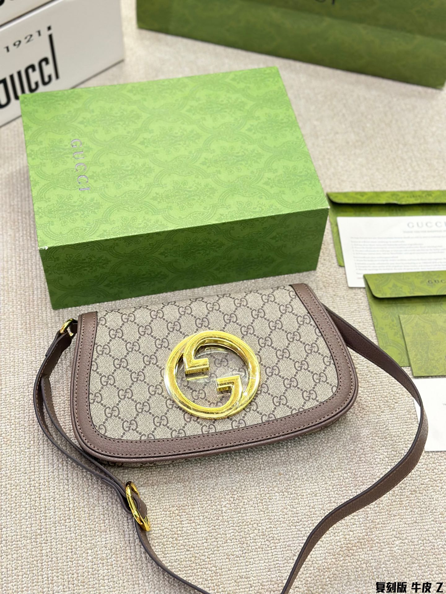 Bolso de hombro GG Blondie pequeño Marrón