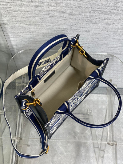 Bolso Book Tote tiger 26 cm