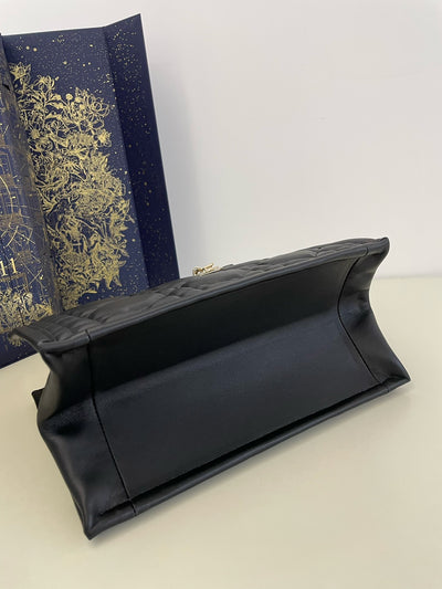 Bolso Book Tote negro 26 cm