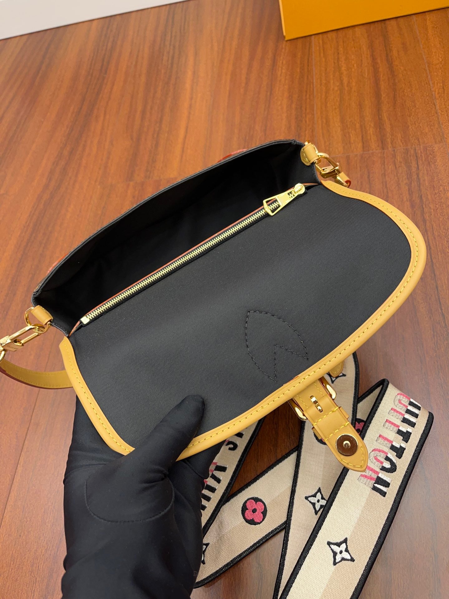 Bolso Satchel Diane