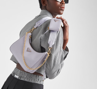 Bolso de piel Saffiano Prada Re-Edition 2005 Glicina