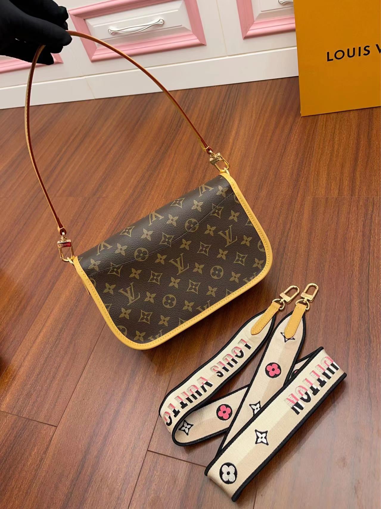 Bolso Satchel Diane