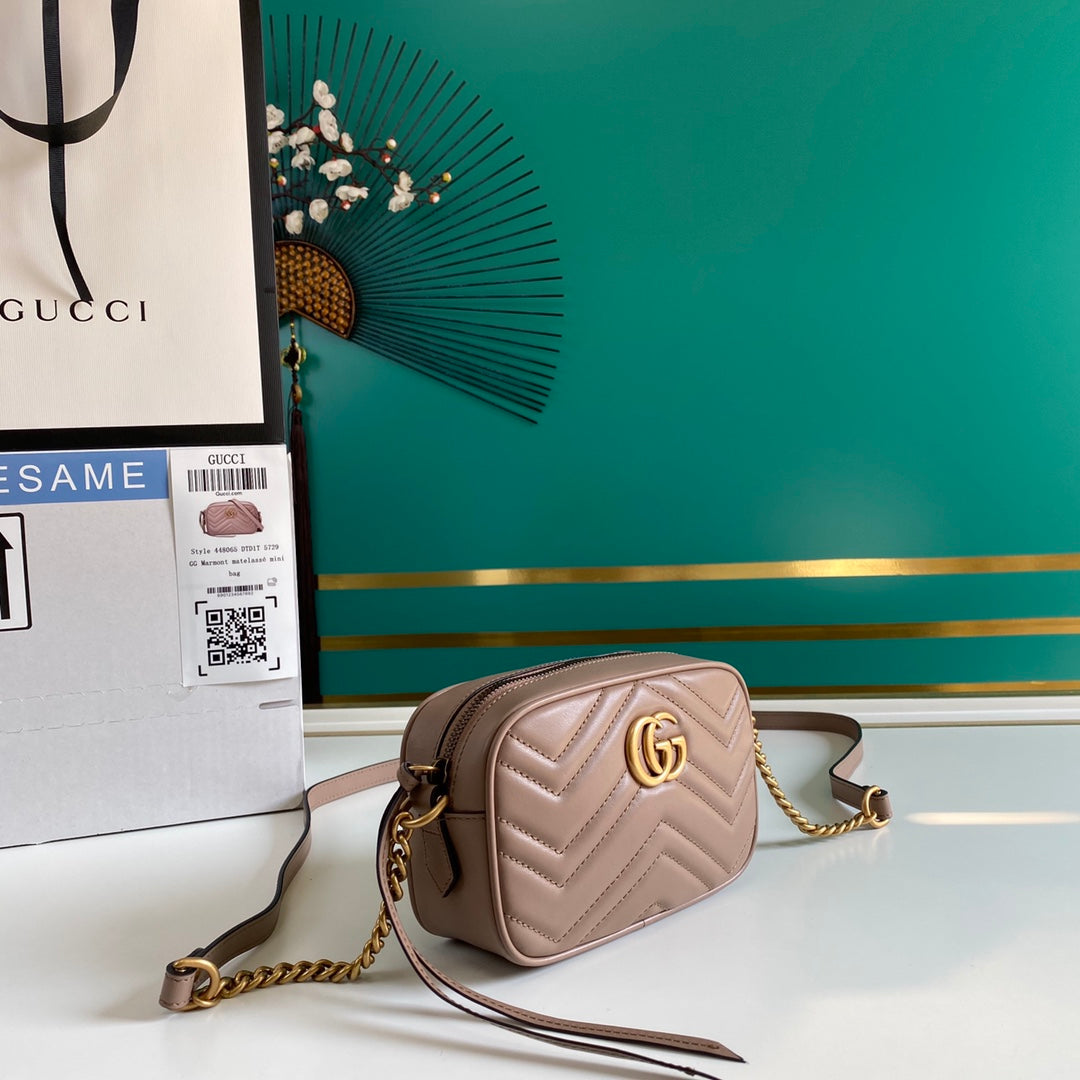 Minibolso GG Marmont de Matelassé Rosa
