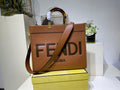 Fendi Sunshine Medium Marrón