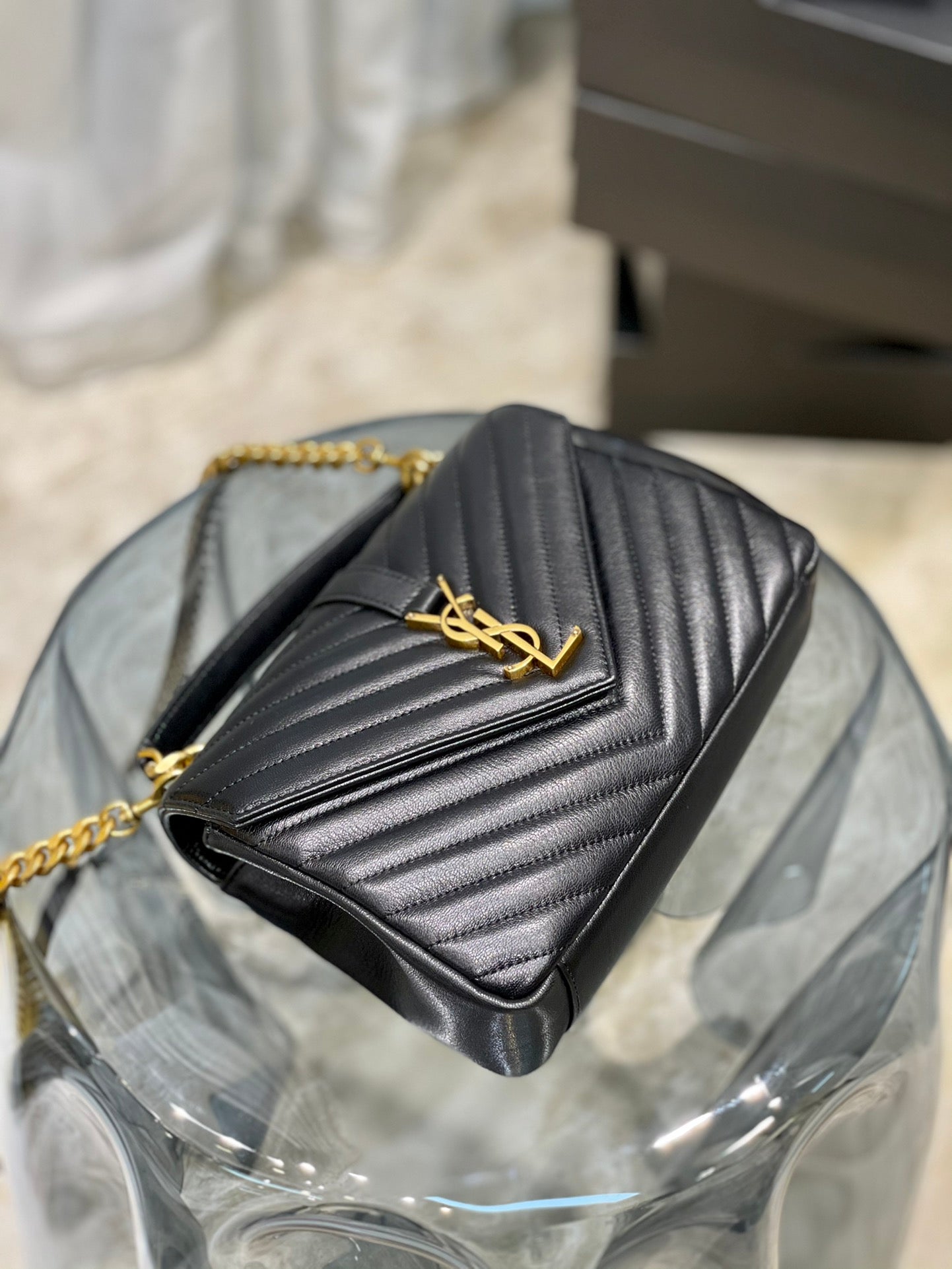 Bolso College Medium piel Negra