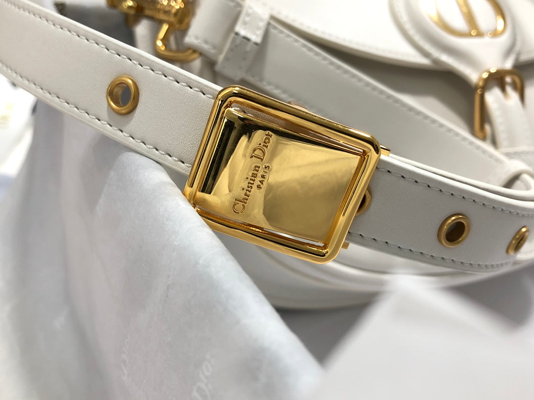Bolso Bobby blanco 22 cm
