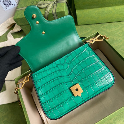 Minibolso GG Marmont con asa de cocodrilo Verde