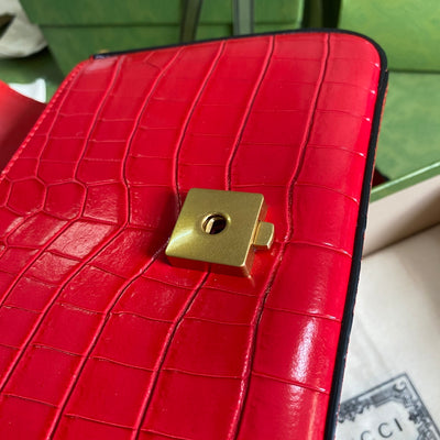 Minibolso GG Marmont con asa de cocodrilo Rojo