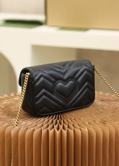 Microbolso GG Marmont  Negro 16 cm