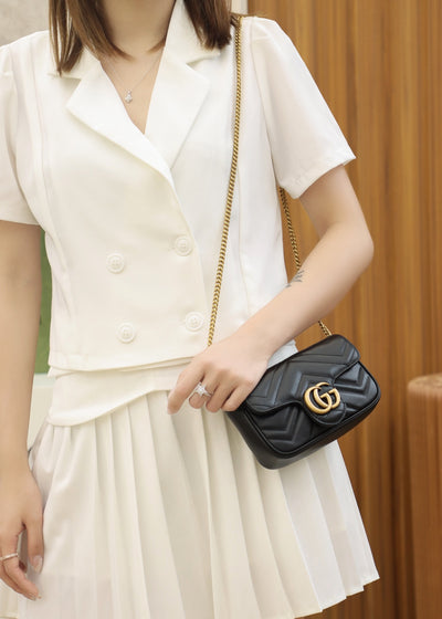 Microbolso GG Marmont  Negro 16 cm