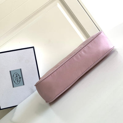 Minibolso Nylon Re-Edition 2000 Rosa 22 cm