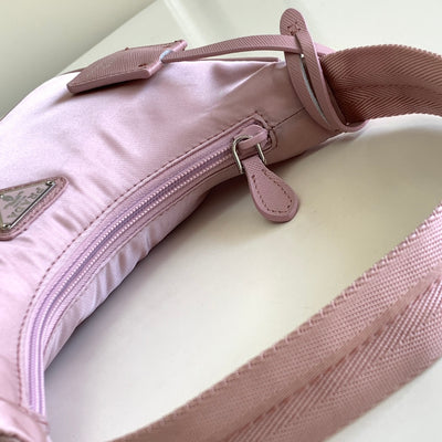 Minibolso Nylon Re-Edition 2000 Rosa 22 cm