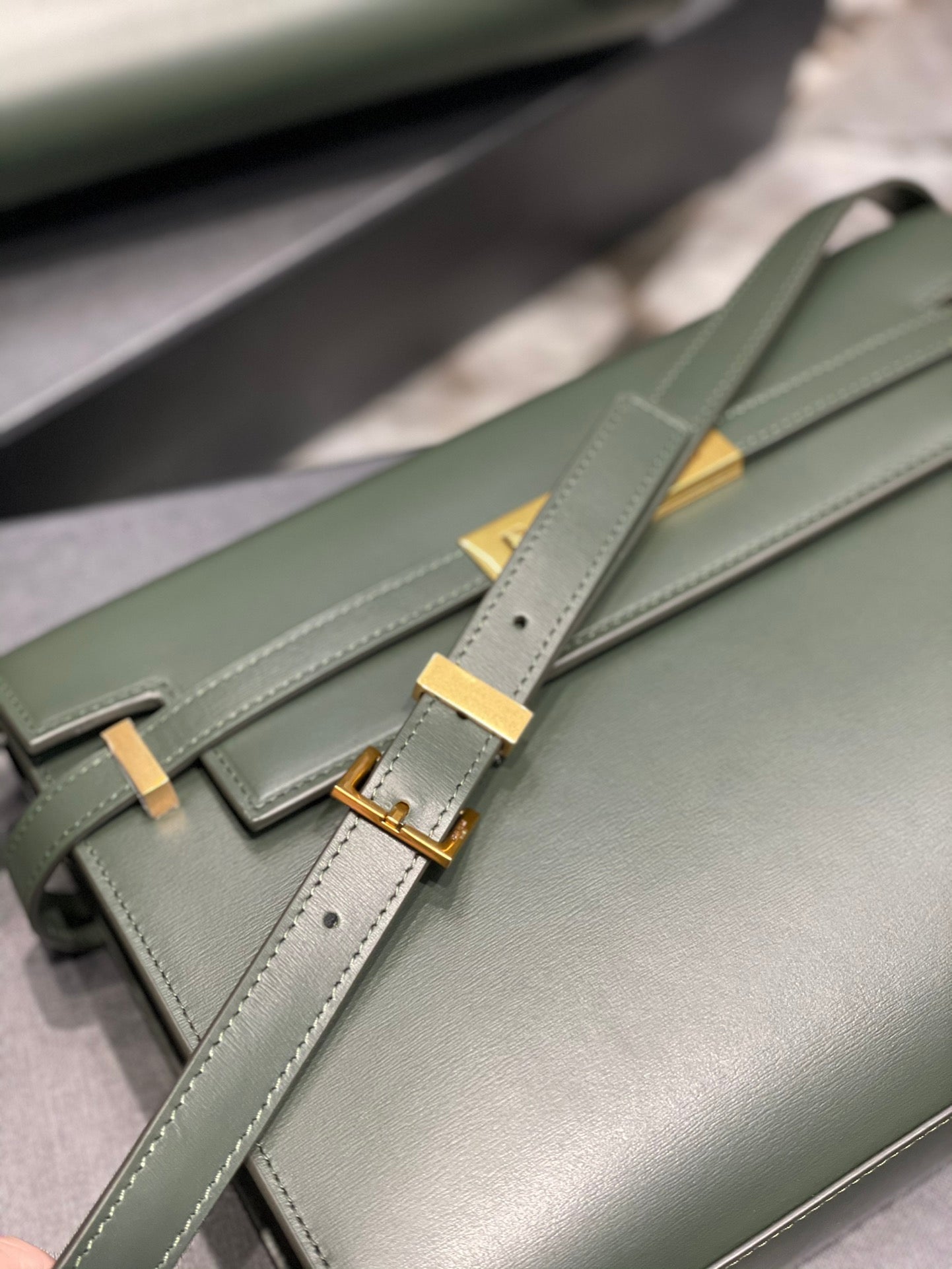 Bolso de Hombro Manhattan Piel Verde Oscuro