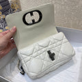 Bolso Pequeño Dior Caro Latte