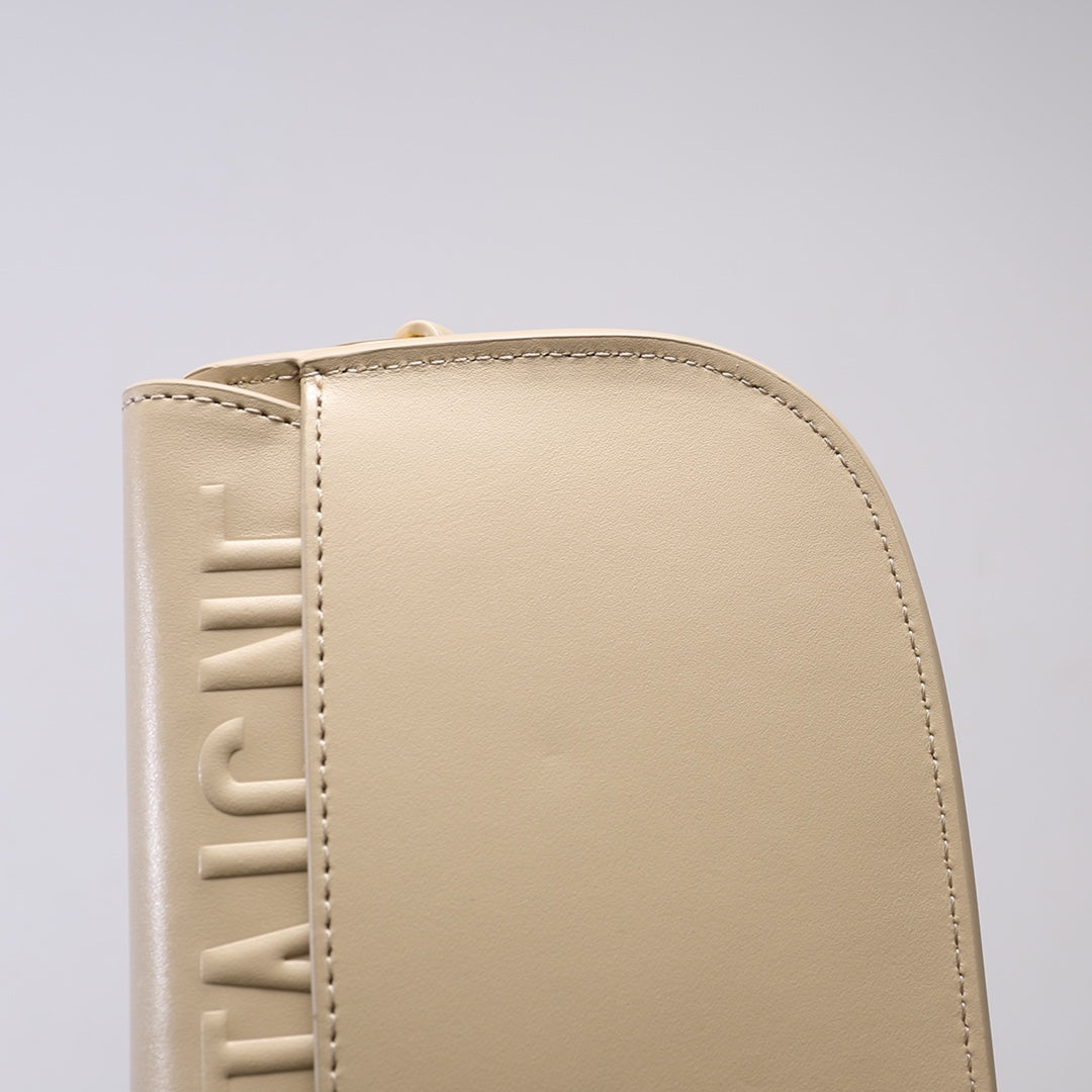 Bolso Dior Bobby Eat-West Arena