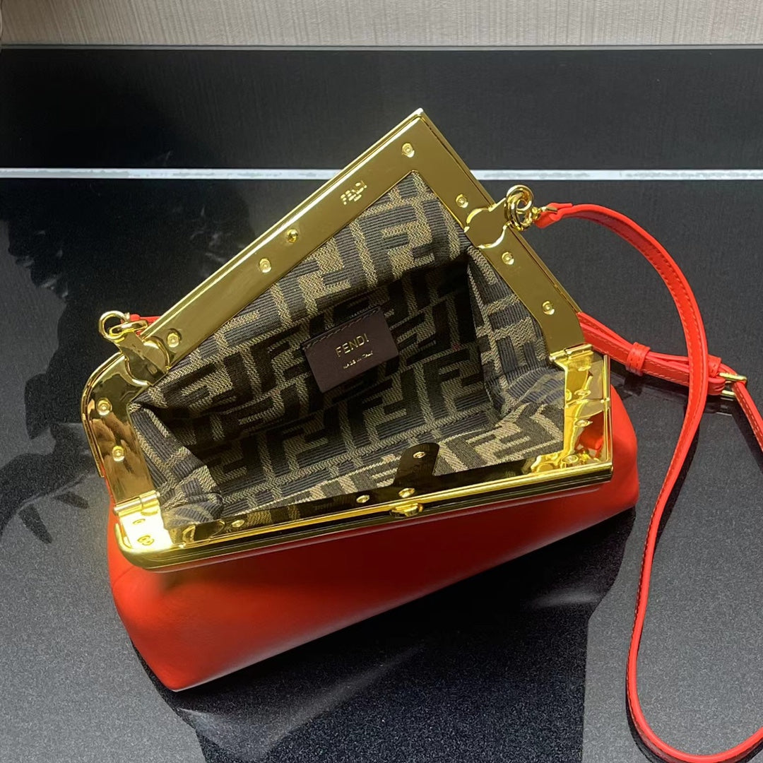 Fendi First Small Rojo