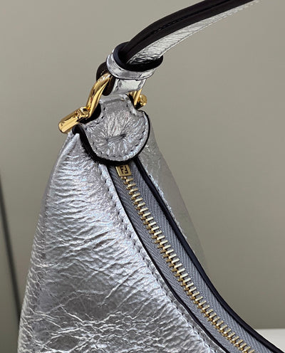 Bolso Fendigraphy Nano Plateado