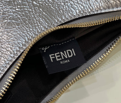 Bolso Fendigraphy Nano Plateado