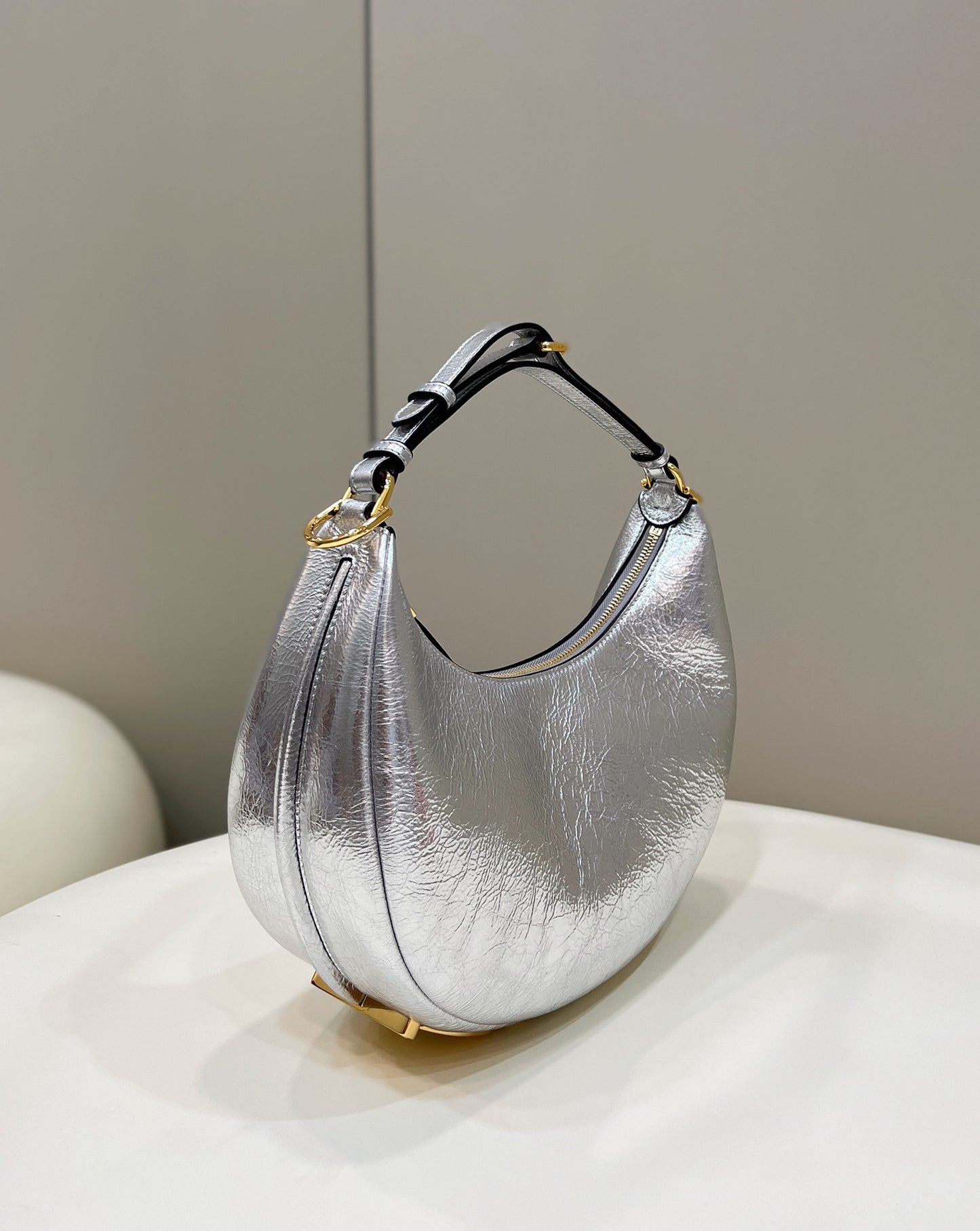 Bolso Fendigraphy Nano Plateado