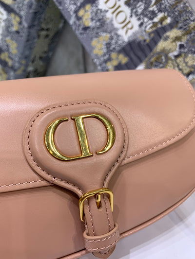 Bolso Bobby Eat-West Rose 21 cm