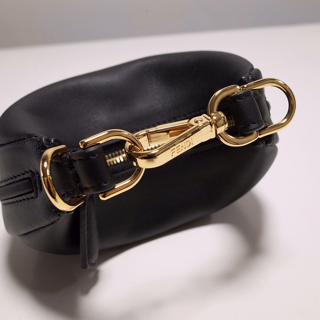 Bolso Fendigraphy Nano Negro