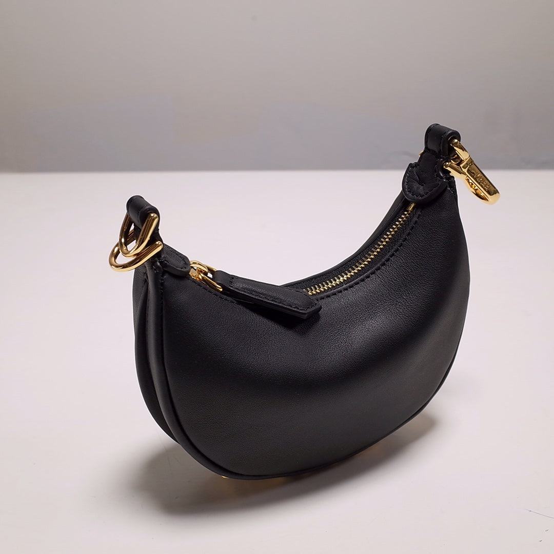 Bolso Fendigraphy Nano Negro