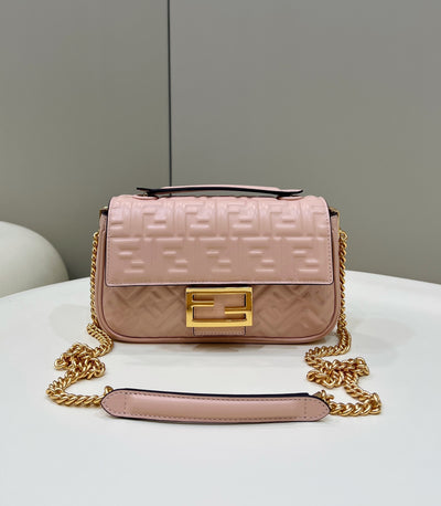 Bolso Baguette Chain Midi Rosa