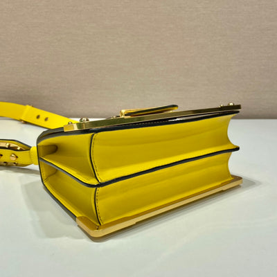 Bolso Prada Cahier de piel Amarillo