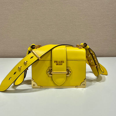 Bolso Prada Cahier de piel Amarillo