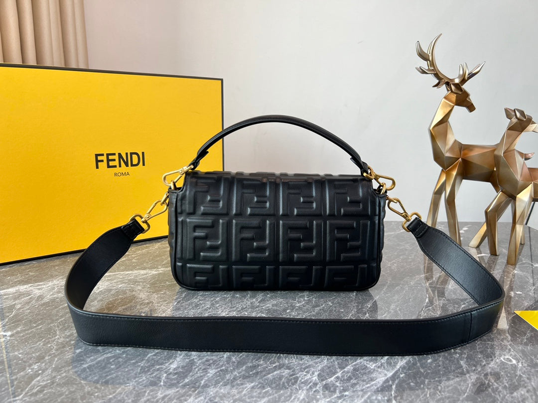 Bolso Baguette Negro 2