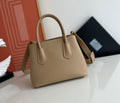 Minibolso Prada Double de piel Saffiano Beige