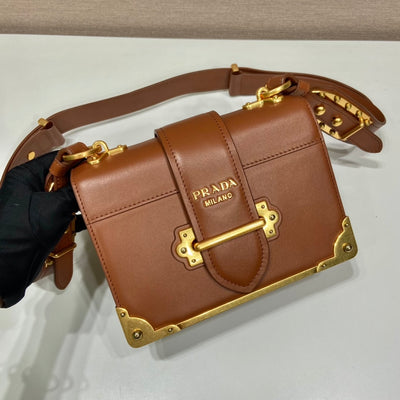 Bolso Prada Cahier de piel Marrón