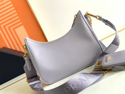 Bolso de piel Saffiano Prada Re-Edition 2005 Glicina