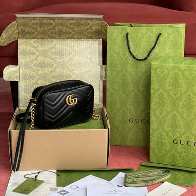 Minibolso GG Marmont de Matelassé Negro