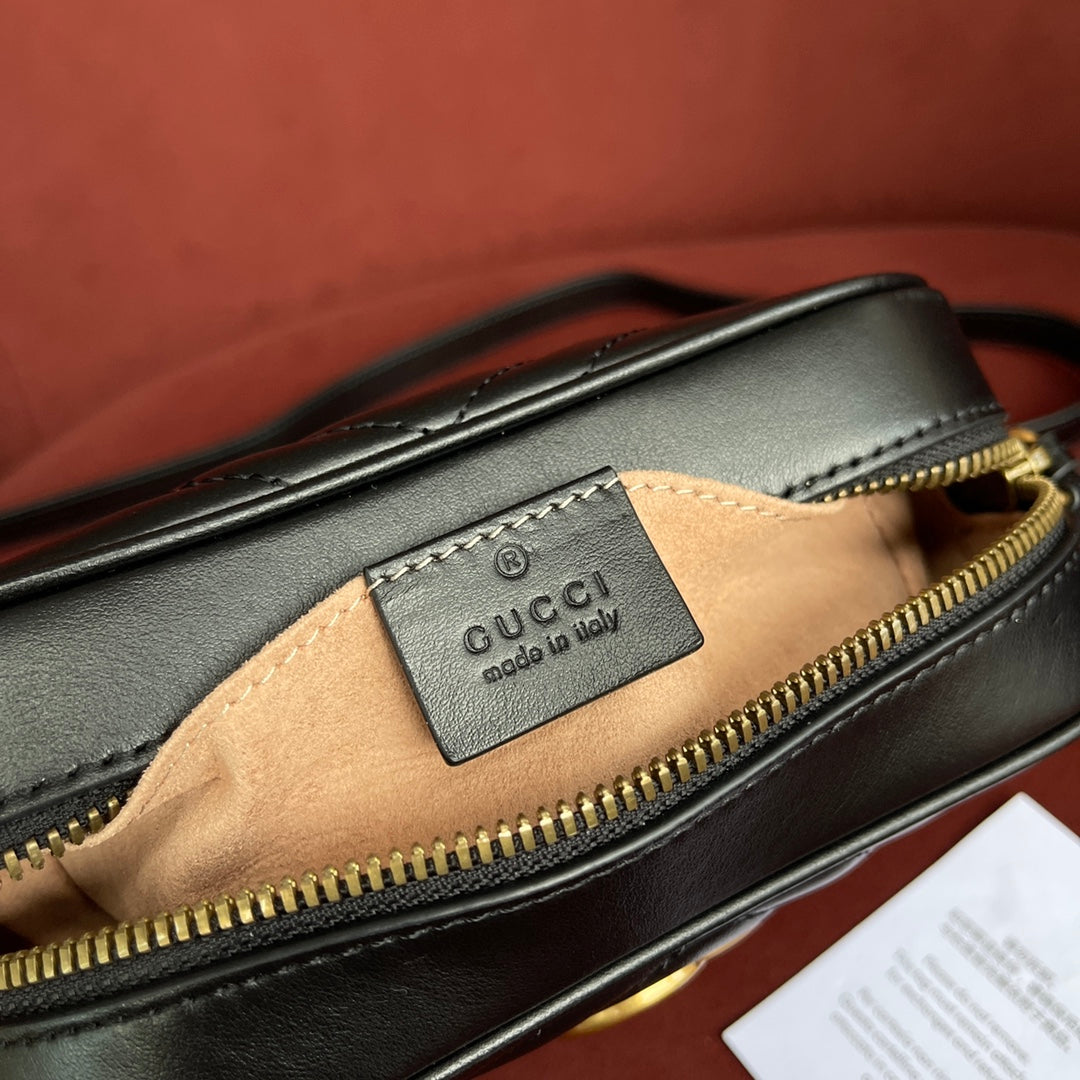 Minibolso GG Marmont de Matelassé Negro