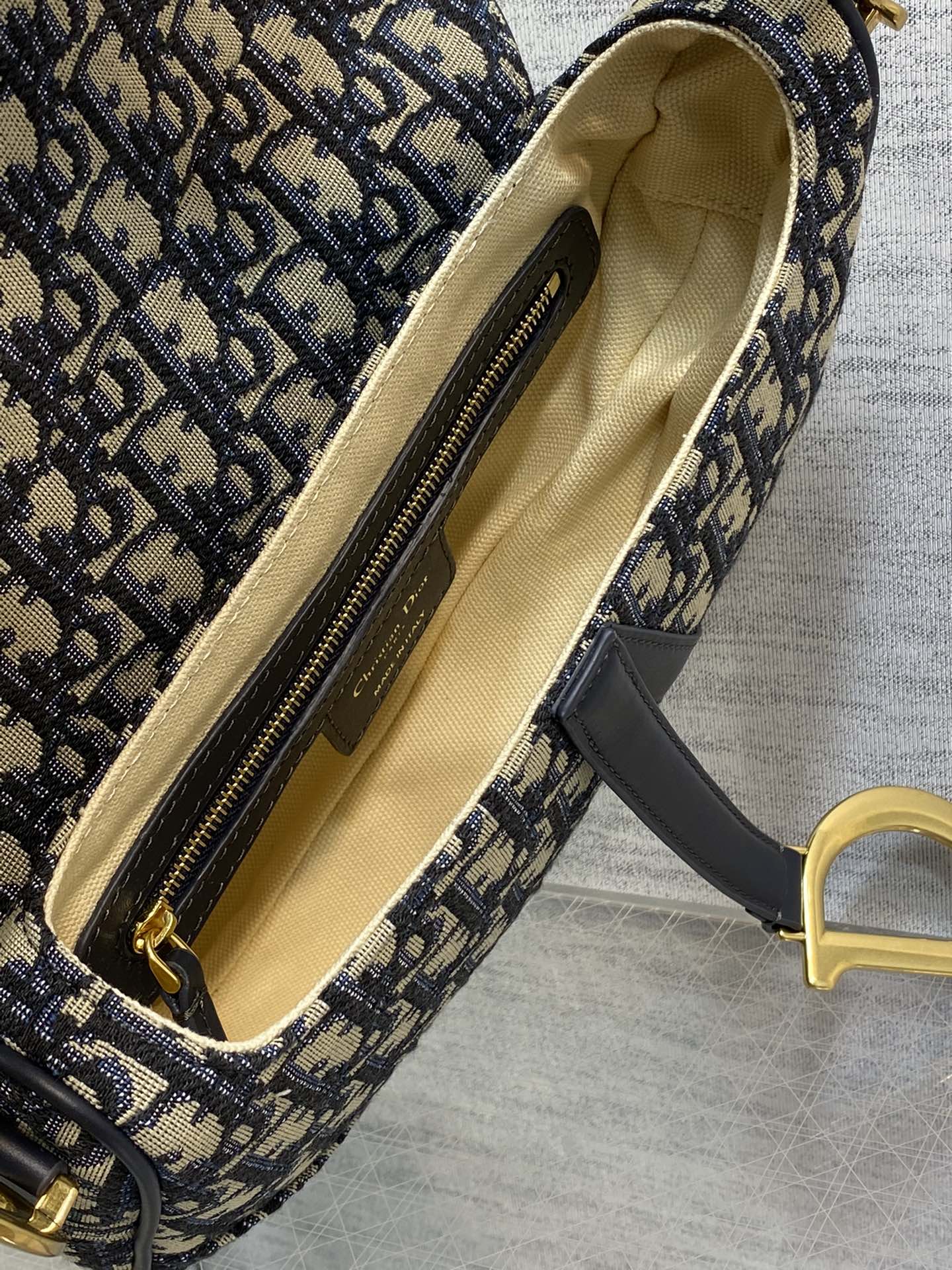 Minibolso Saddle jacquard Azul 19 cm