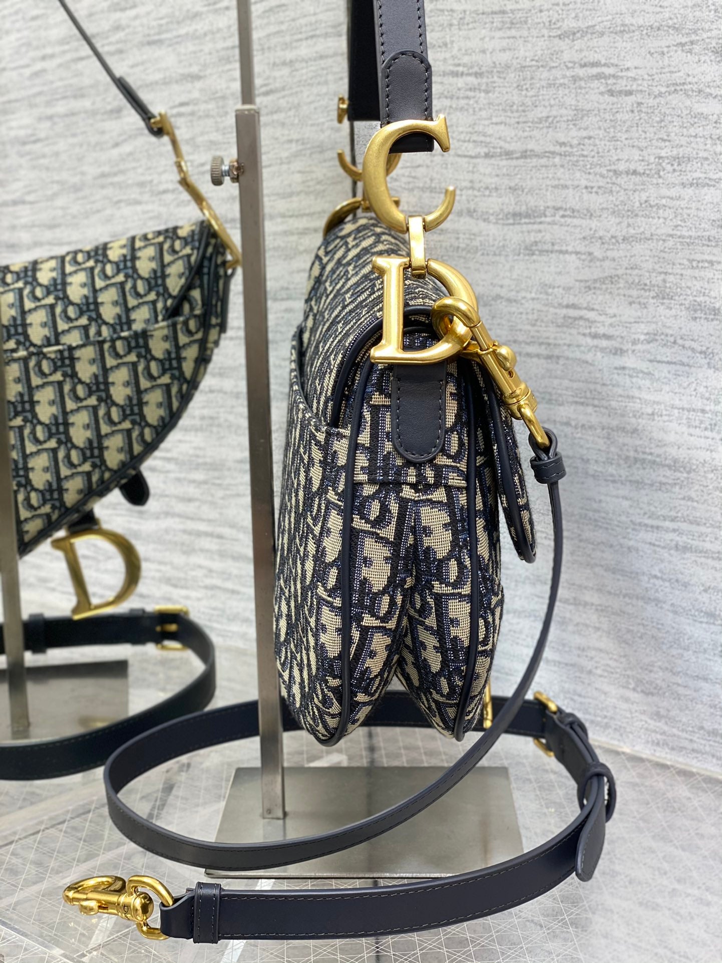 Minibolso Saddle jacquard Azul 19 cm