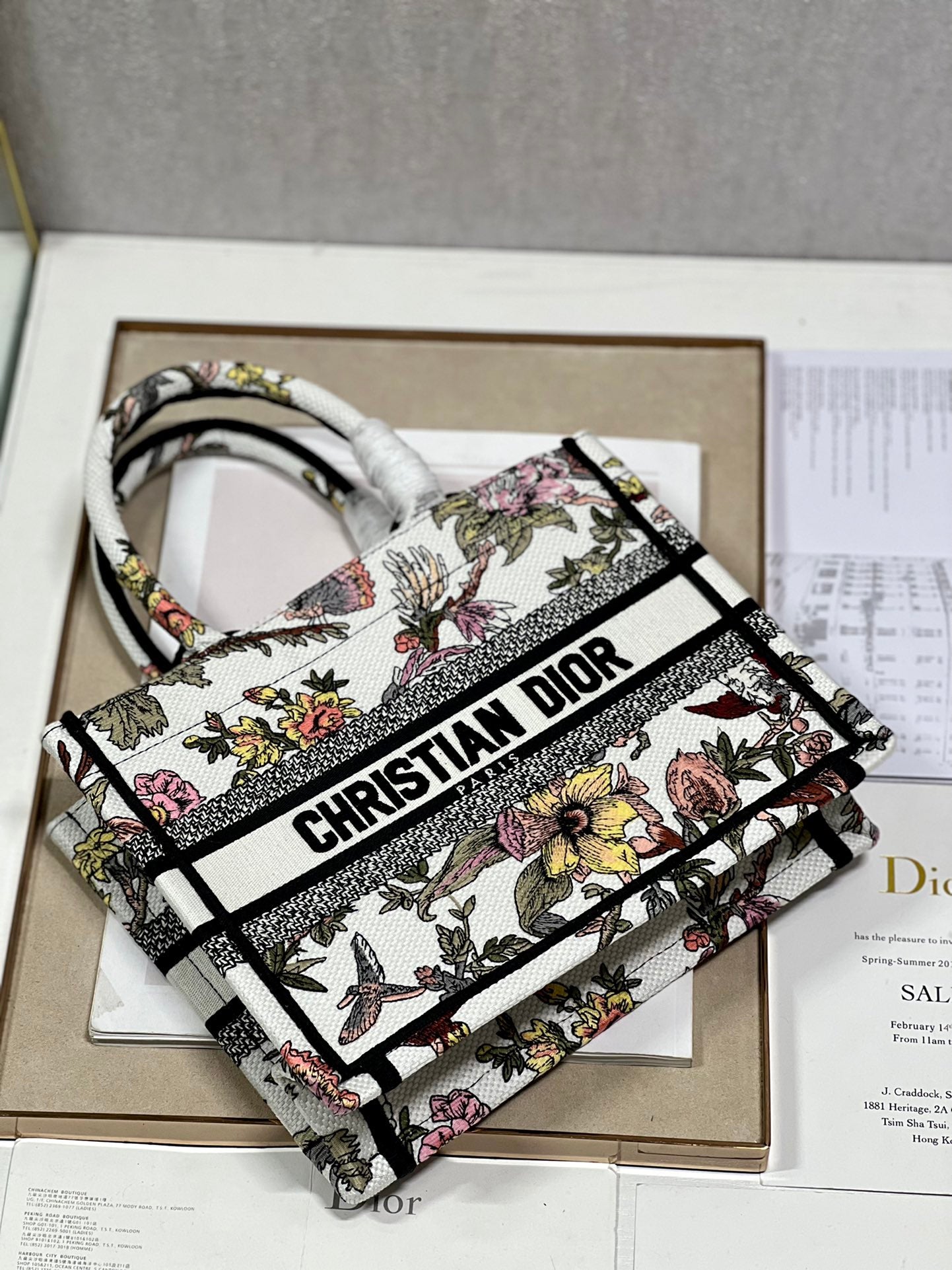 Bolso Dior Book Pequeño Jardin Botanique blanco multicolor