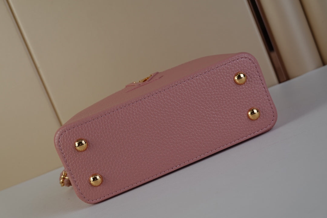 Bolso Capucines BB Rosa