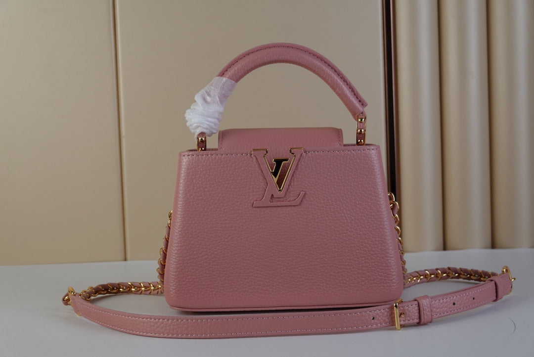 Bolso Capucines BB Rosa