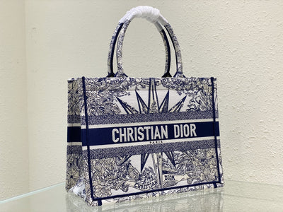 Bolso Dior Book Tote Mediano Rêve d'Infini Blanco/Azul