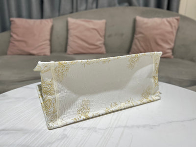 Bolso Dior Book Tote Mediano Jardin d'Hiver Dorado/Blanco