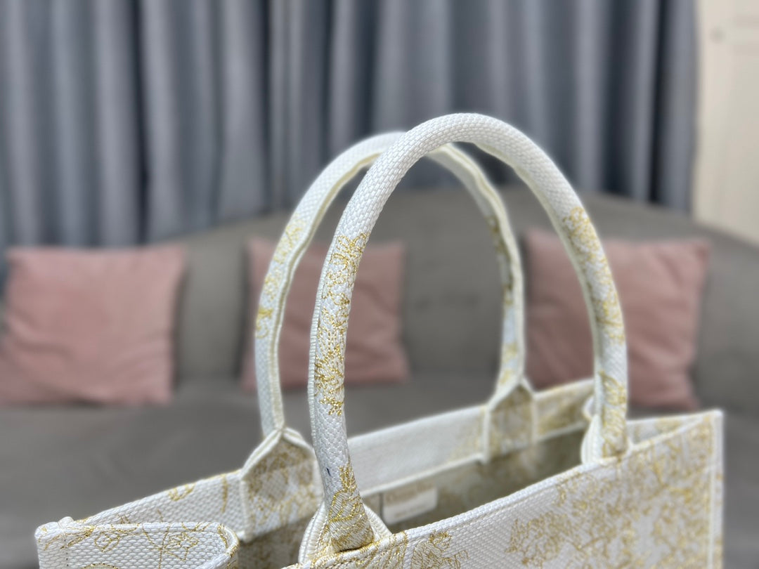 Bolso Dior Book Tote Mediano Jardin d'Hiver Dorado/Blanco