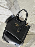 Bolso Prada Symbole pequeño con pespuntes Negro