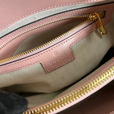 Minibolso de mano de matelassé con GG Rosa